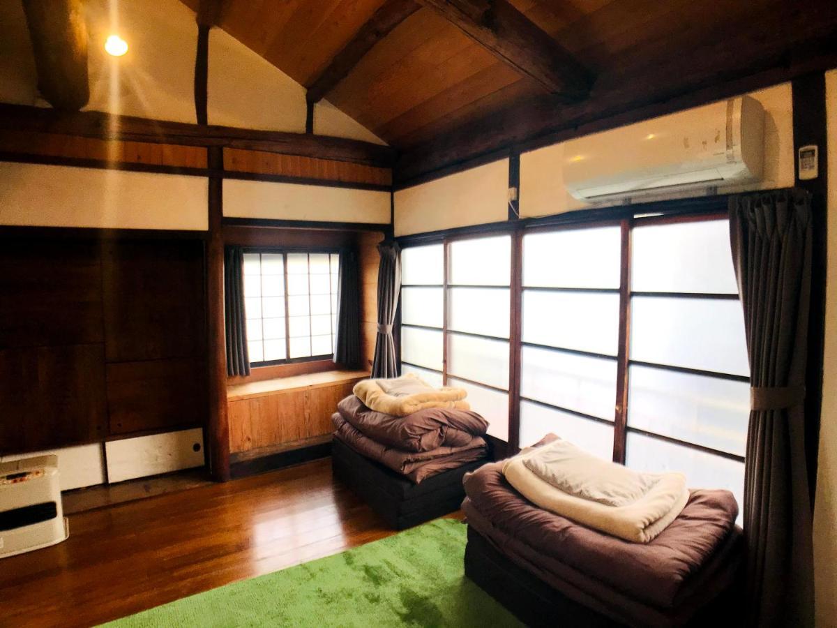 Guesthouse Yadocurly Onomichi Exterior foto
